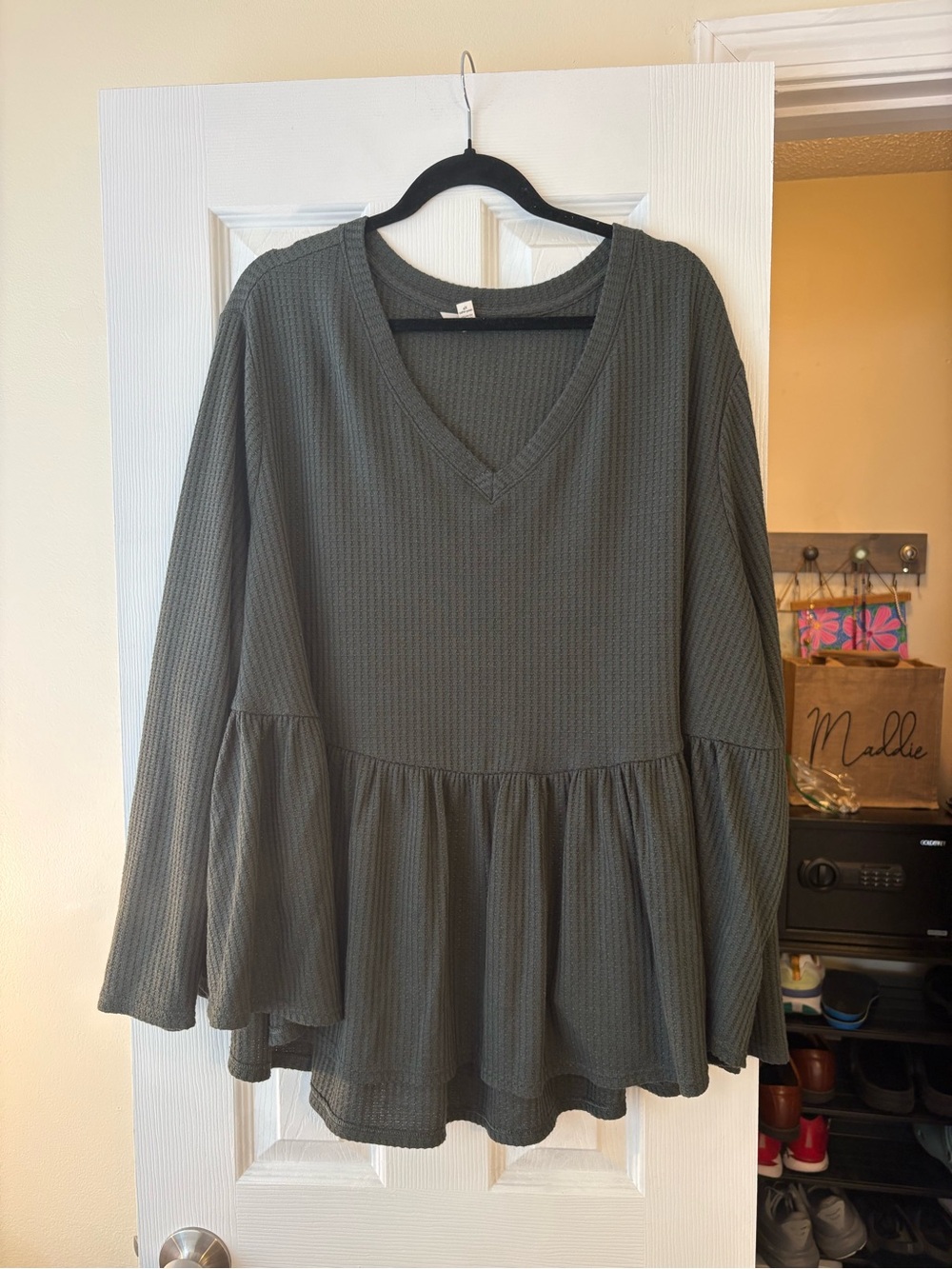 Terra & Sky Olive V-Neck Waffle Peplum Long Sleeve Top
